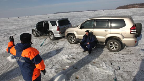 State inspection of Amur Bay area during ice fishing season