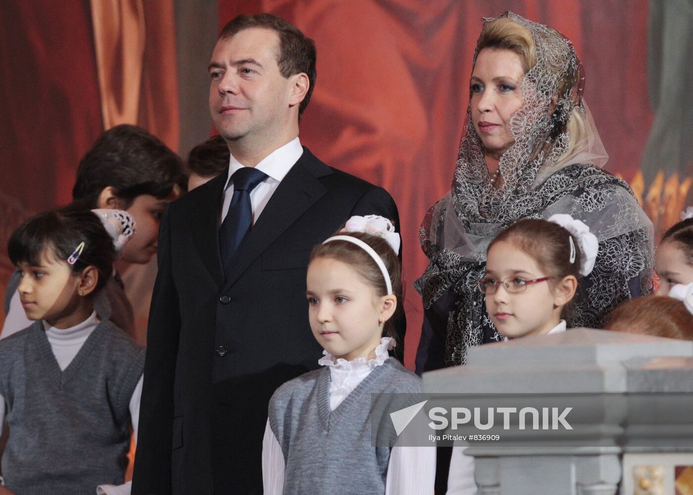 Dmitry Medvedev attends Christmas service in Moscow