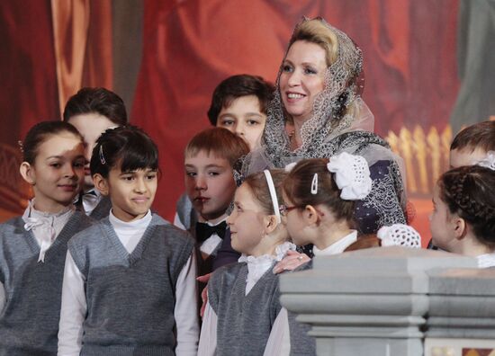 Dmitry Medvedev attends Christmas service in Moscow