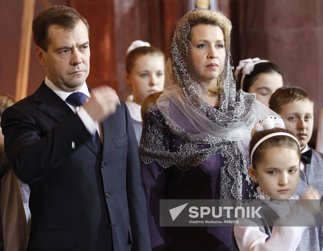 Dmitry Medvedev attends Christmas service in Moscow