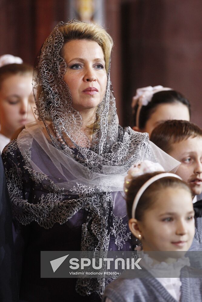 Svetlana Medvedeva attends Christmas service in Moscow
