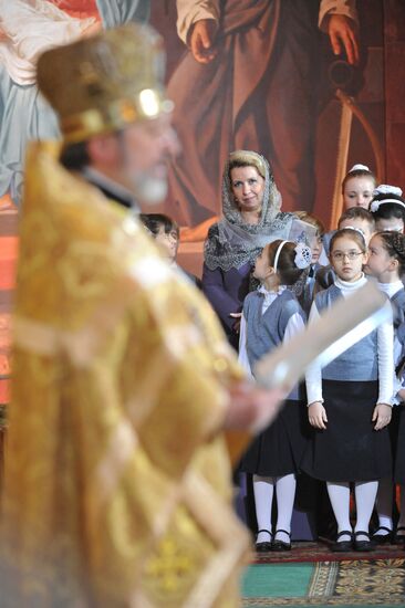 Svetlana Medvedeva attends Christmas service in Moscow