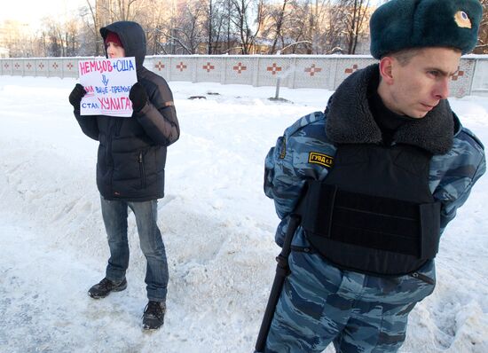 Individual pickets in Moscow