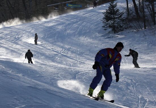 Recreation at ski base near Vladivostok