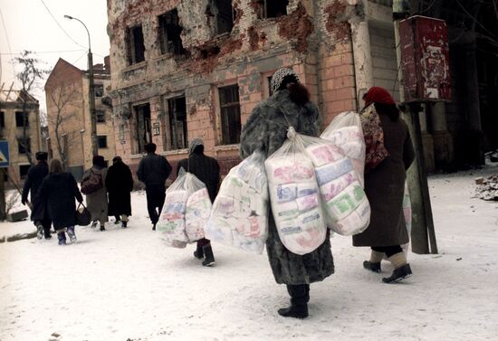 Grozny dwellers