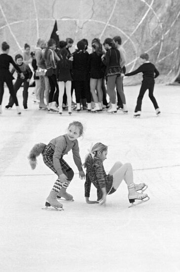 Katya Shanina, participant of children's ice theater