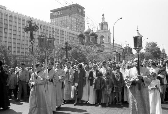 Religious procession in Moscow
