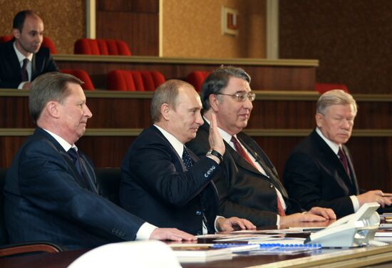 Vladimir Putin at Central Machine-Building Research Institute