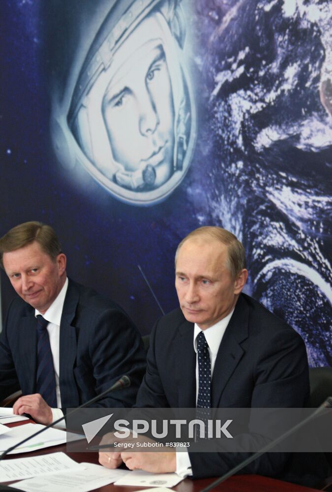 Vladimir Putin visits TSNIIMASH Institute