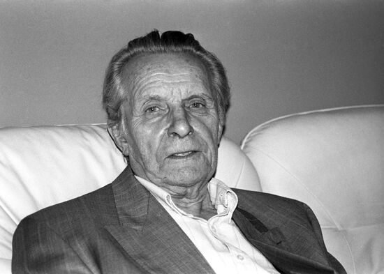 Actor Yevgeni Samoilov