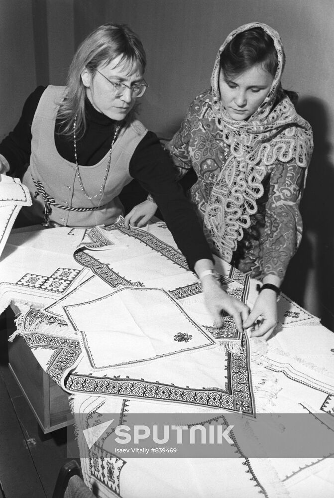 Chuvash embroiderers