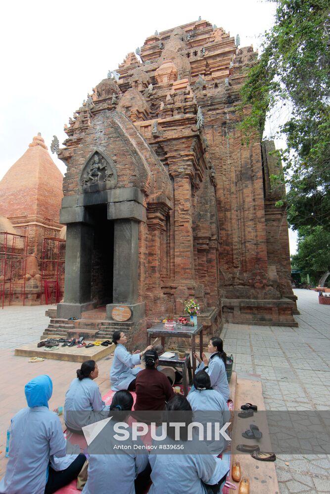 Foreign countries: Vietnam