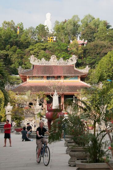 Long Son Pagoda