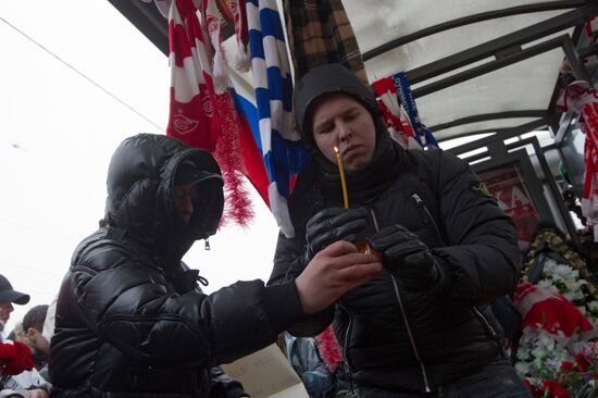 Moscow rally commemorates football fan Yegor Sviridov