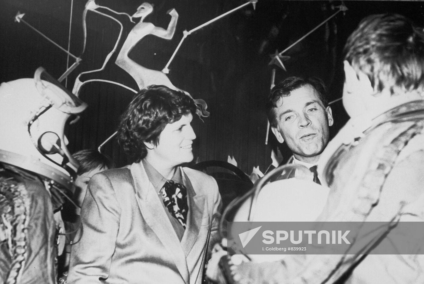 Aleksandr Serebrov and Kathryn Dwyer Sullivan