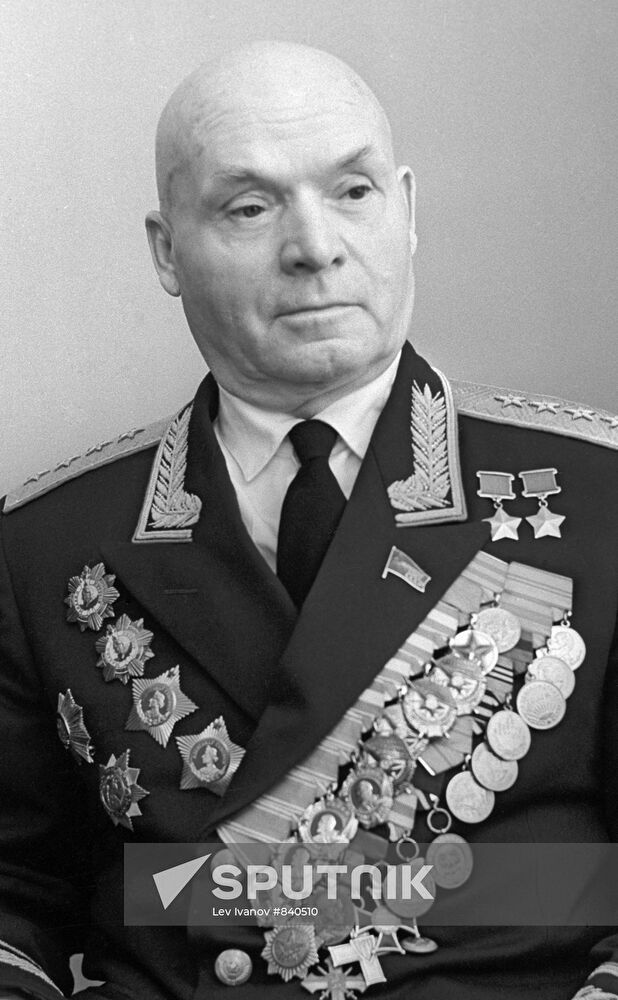 Army General Dmitri Lelyushenko