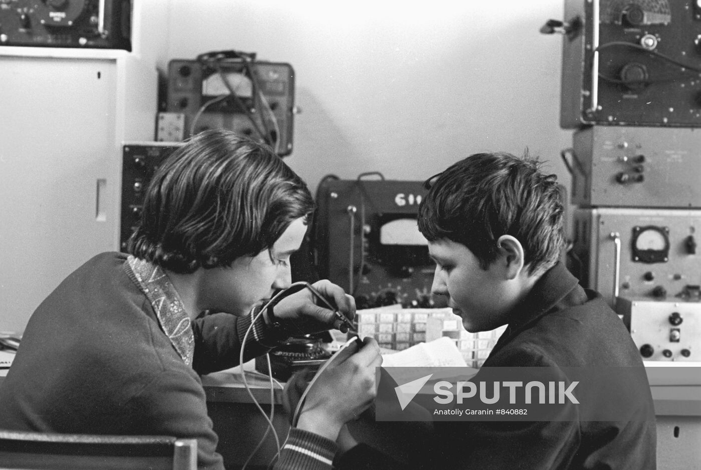 "I Want to Know Everything" Children's Club