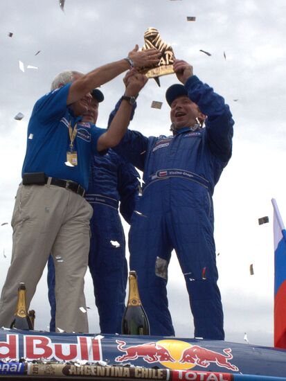 KamAZ-Master team wins Dakar 2011 off-road rally