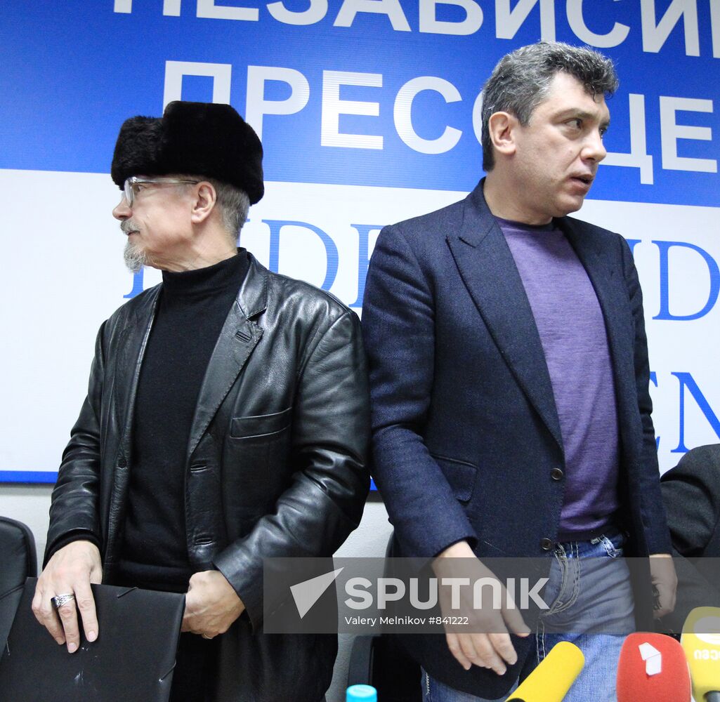 Eduard Limonov and Boris Nemtsov