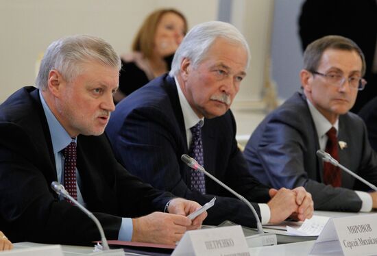 Sergei Mironov, Boris Gryzlov, Nikolai Devichev