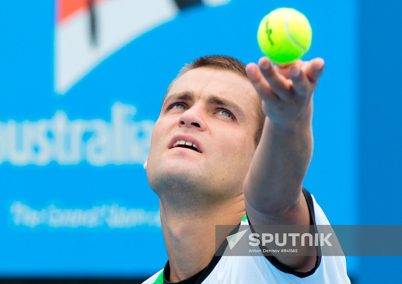 Mikhail Yuzhny of Russia competes in the 1st round of the Australian Open Tennis Championships. Location: Australia, Melbourne. Author: Anton Denisov/Sputnik. Mikhail Yuzhny