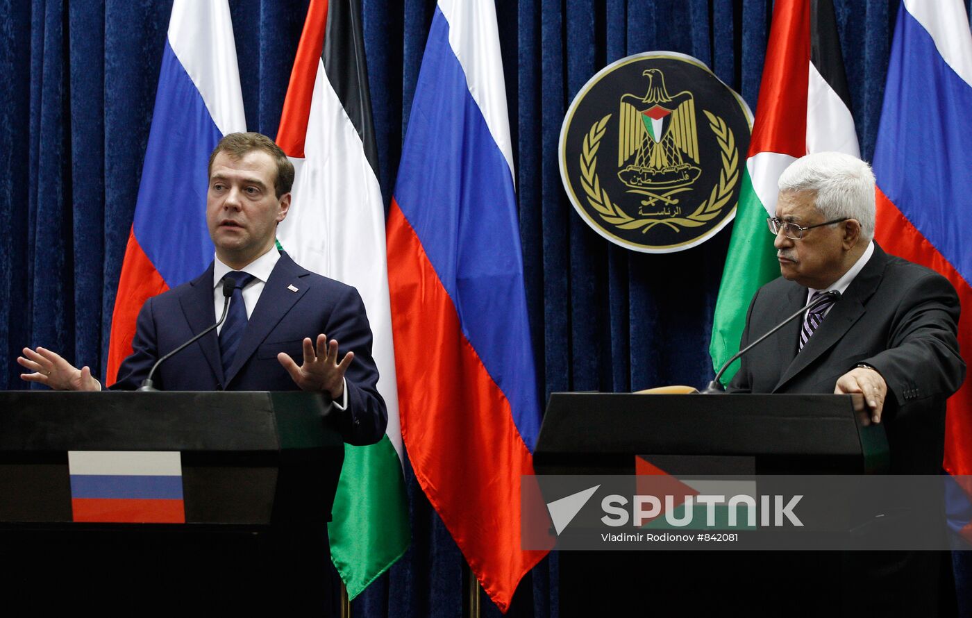Dmitry Medvedev visits National Palestinian Authority