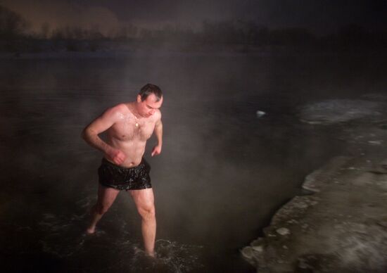 Epiphany bathing at Kolomenskoye