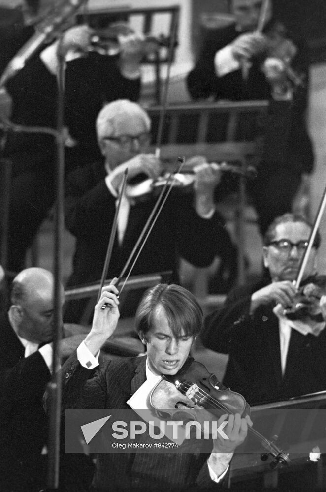 Gidon Kremer