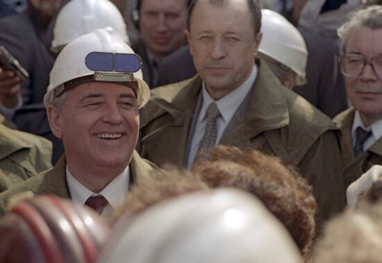Mikhail Gorbachev visits Sverdlovsk region