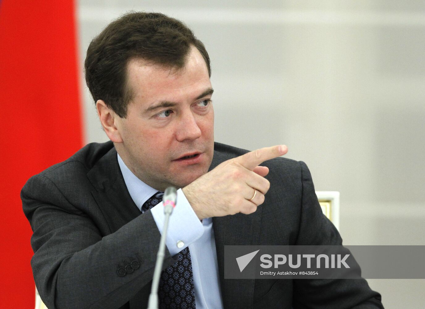 Dmitry Medvedev conducts meeting with Public Chamber members