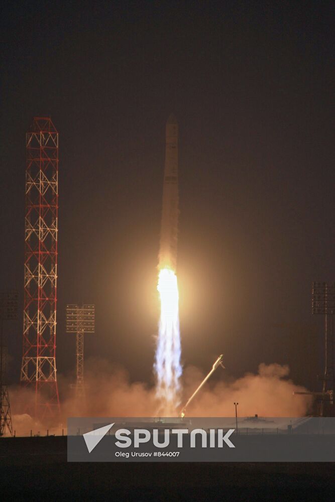 Launching Zenit-3M carrier rocket with Elektro-L satellite
