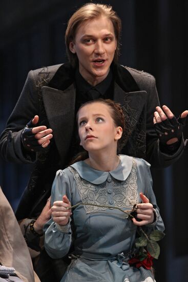 yelizaveta Arzamasova and Dmitry Solomykin