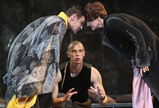 Yefim Shifrin, Alexander Soldatkin and Mariya Yesipenko