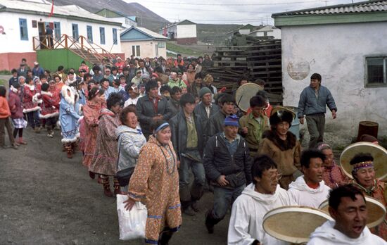 Pol'a whale festival