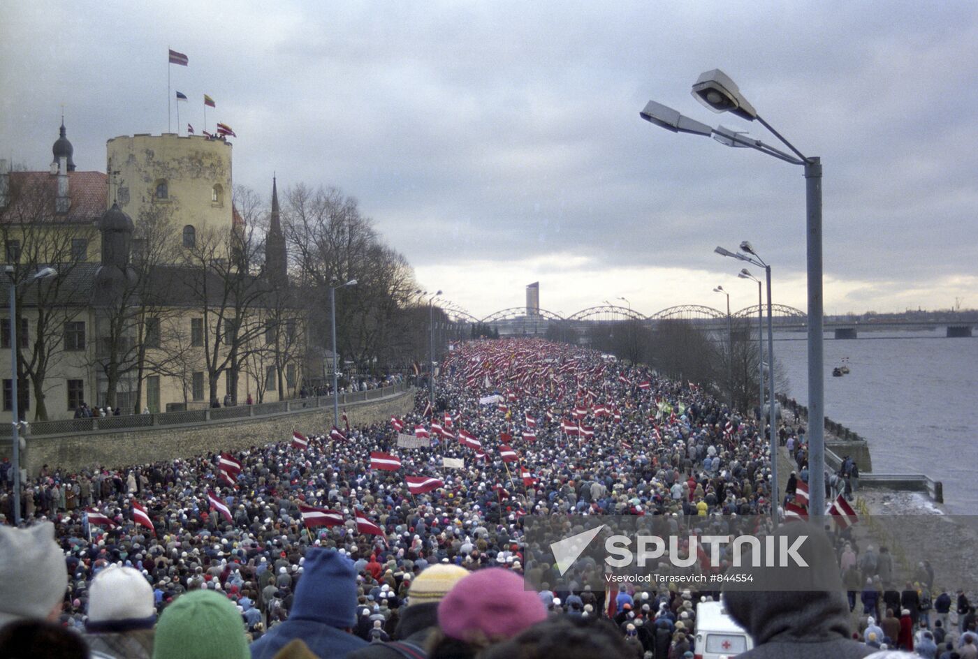 Protests in Latvia against military action in Vilnius