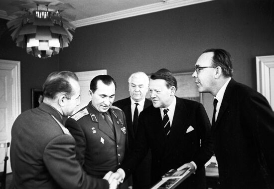 Soviet cosmonauts Alexei Leonov and Pavel Belyayev visits Denmark