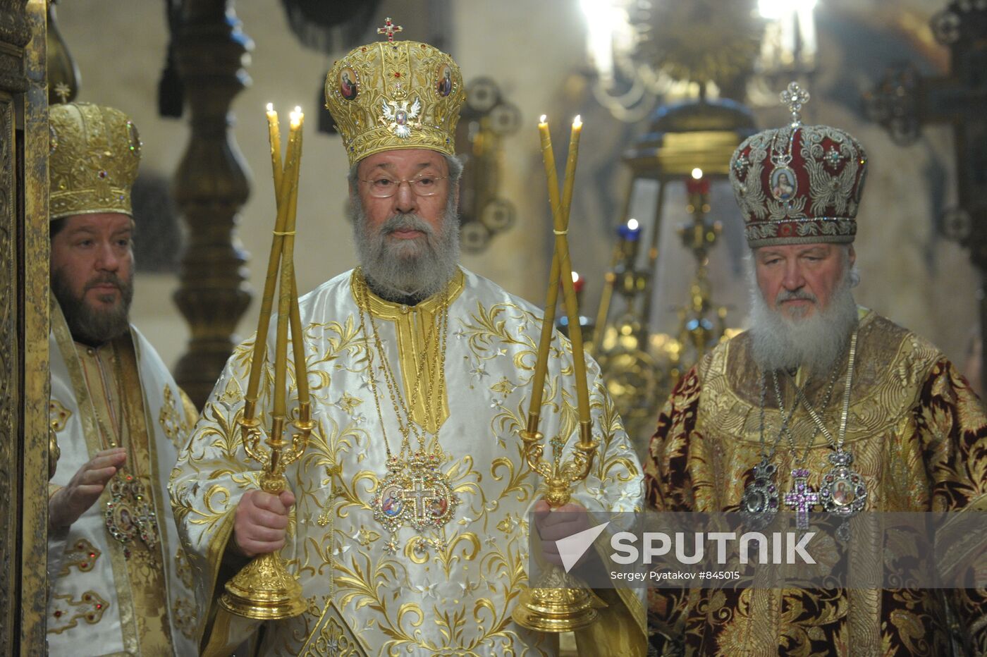 Patriarch Kirill, Archbishop Chrysostomos II