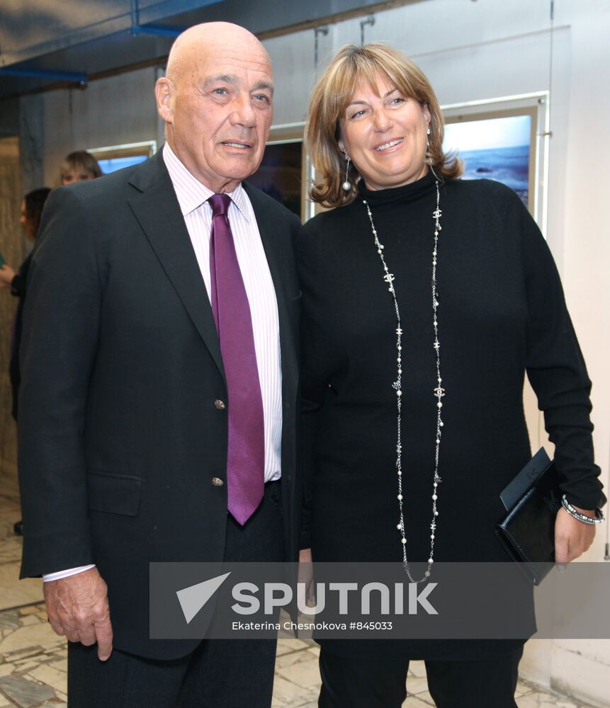 Vladimir Pozner with spouse Nadezhda Solovyova