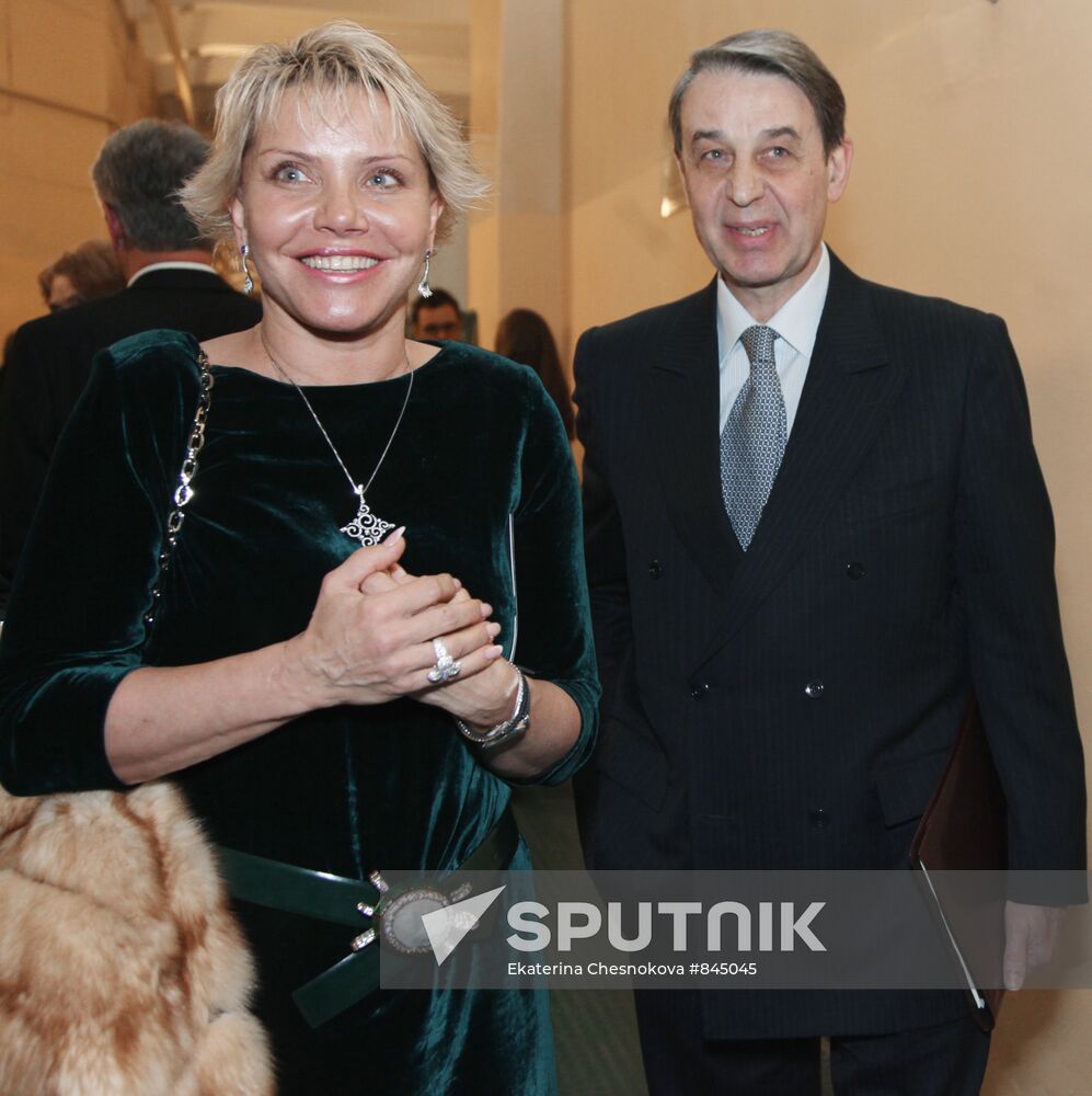 Tatyana Shumova, Alexander Avdeyev