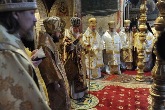 Patriarch Kirill, Archbishop Chrysostomos II