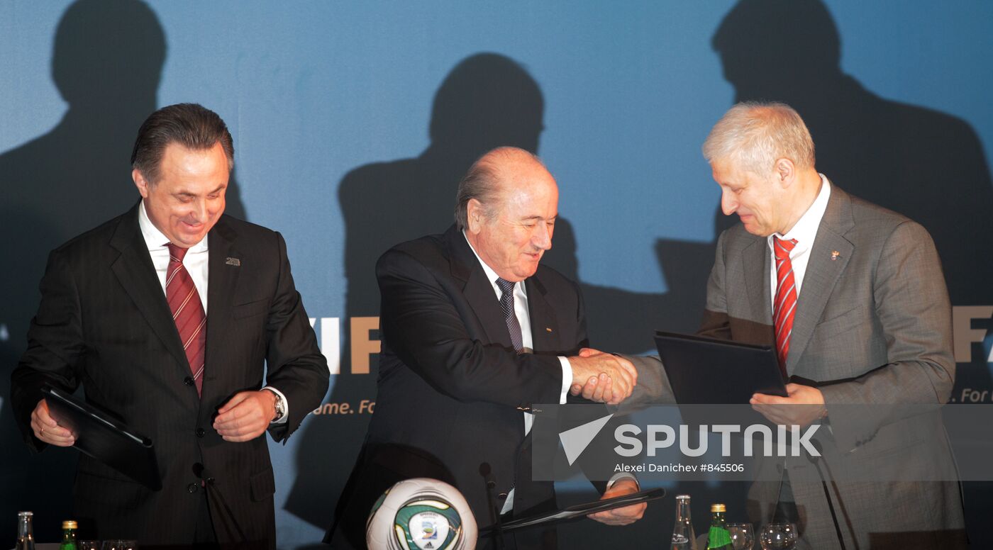 Vitaly Mutko, Joseph Blatter, Sergey Fursenko