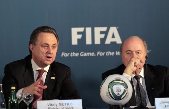 Vitaly Mutko, Joseph Blatter