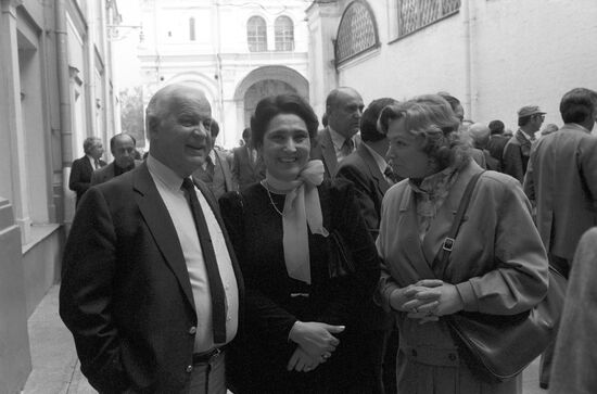 Stanislav Rostotsky, Mayagozel Aimedova, Nina Menshikova