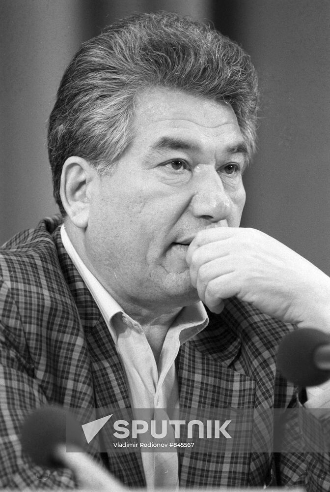 Writer Chinghiz Aitmatov