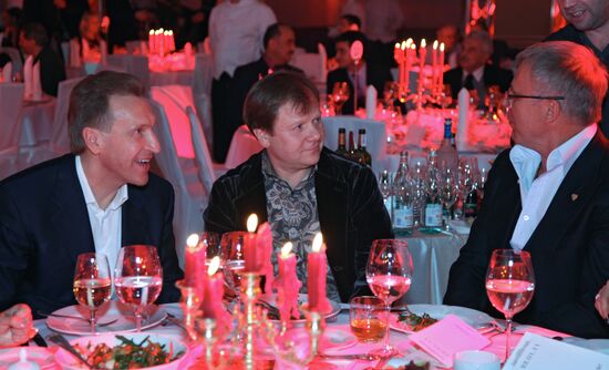 Igor Shuvalov, Igor Butman, Vyacheslav Fetisov