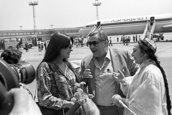 Raj Kapoor and Tamara Khanum
