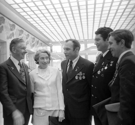 Guests from New Zealand G.Jackson and M.Hepburn