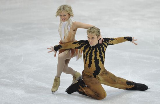 Penny Coomes and Nicholas Buckland