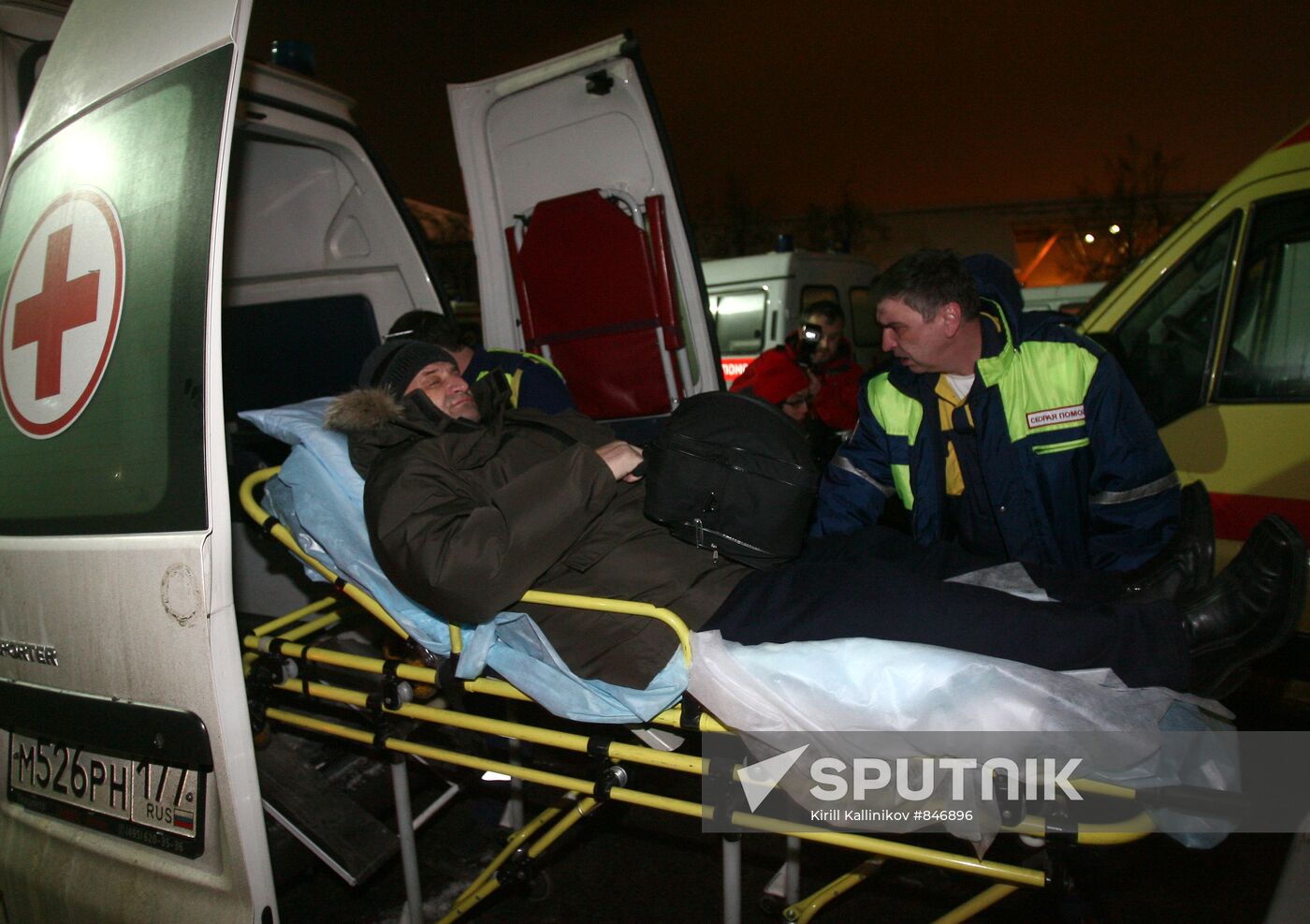 Blast hits Domodedovo airport