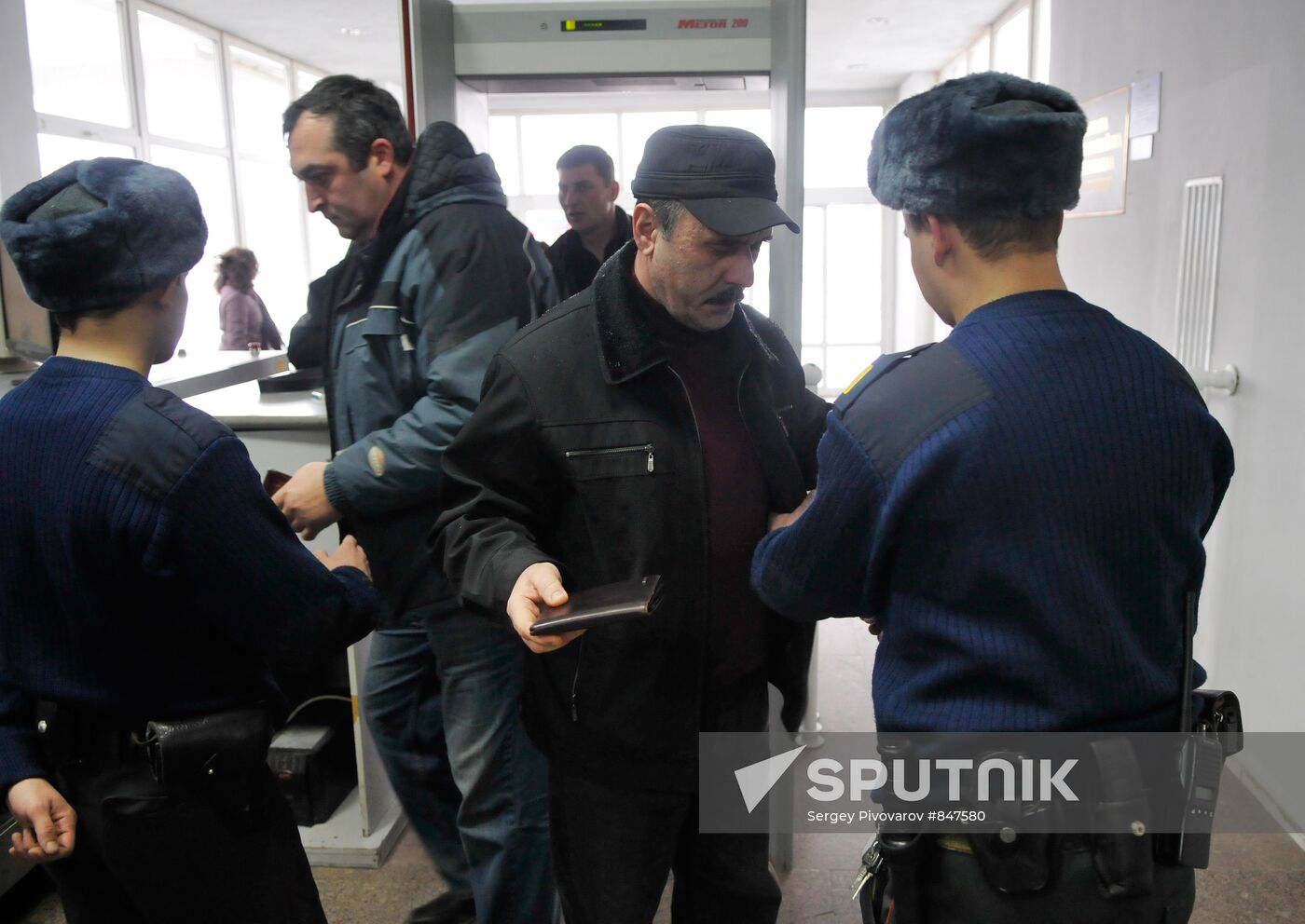 Tightening security at the Rostov-on-Don airport